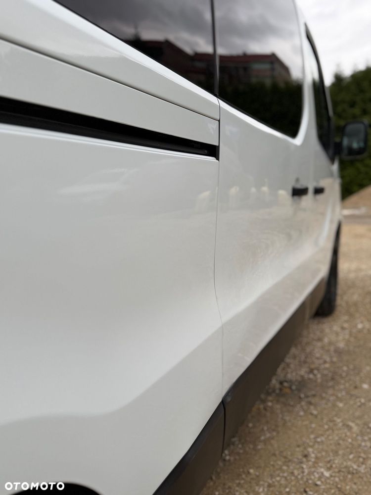 Renault Trafic Grand 1.6 dCi - 5