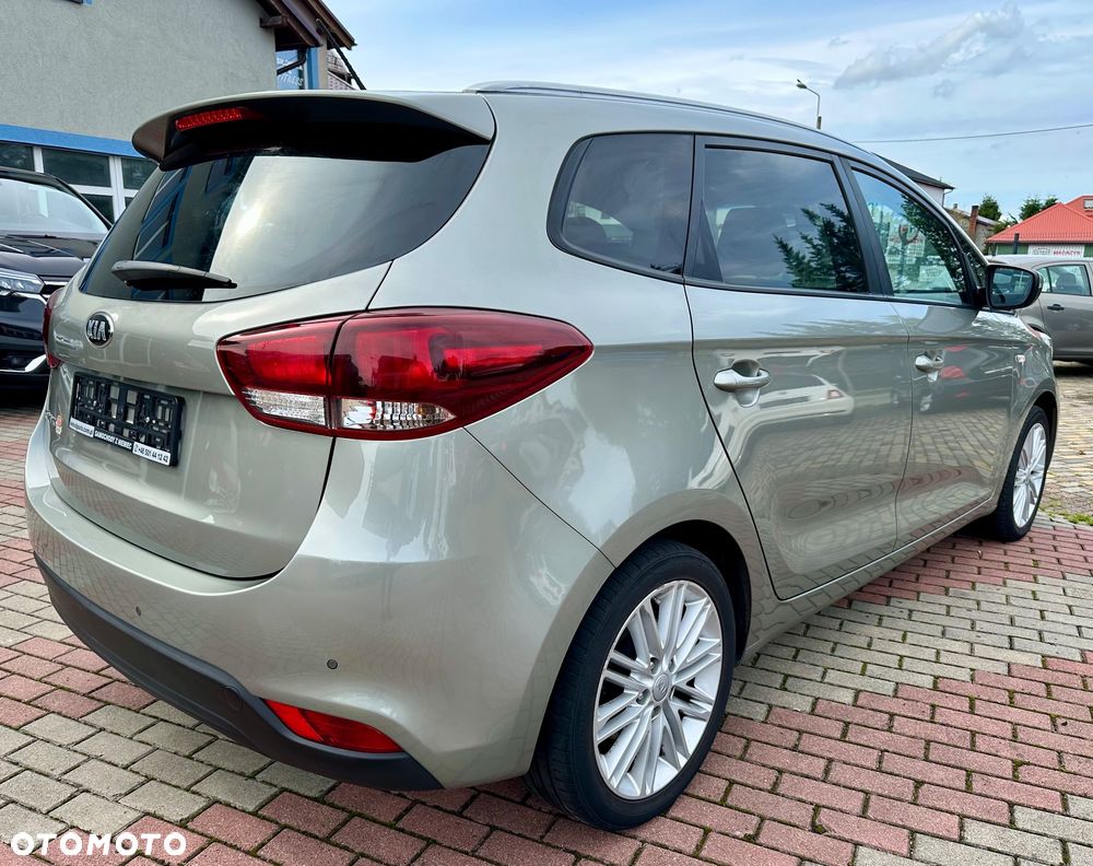 Kia Carens 1.6 GDI Dream-Team Edition - 5
