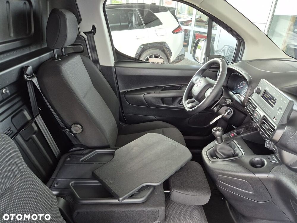 Toyota PROACE CITY - 17