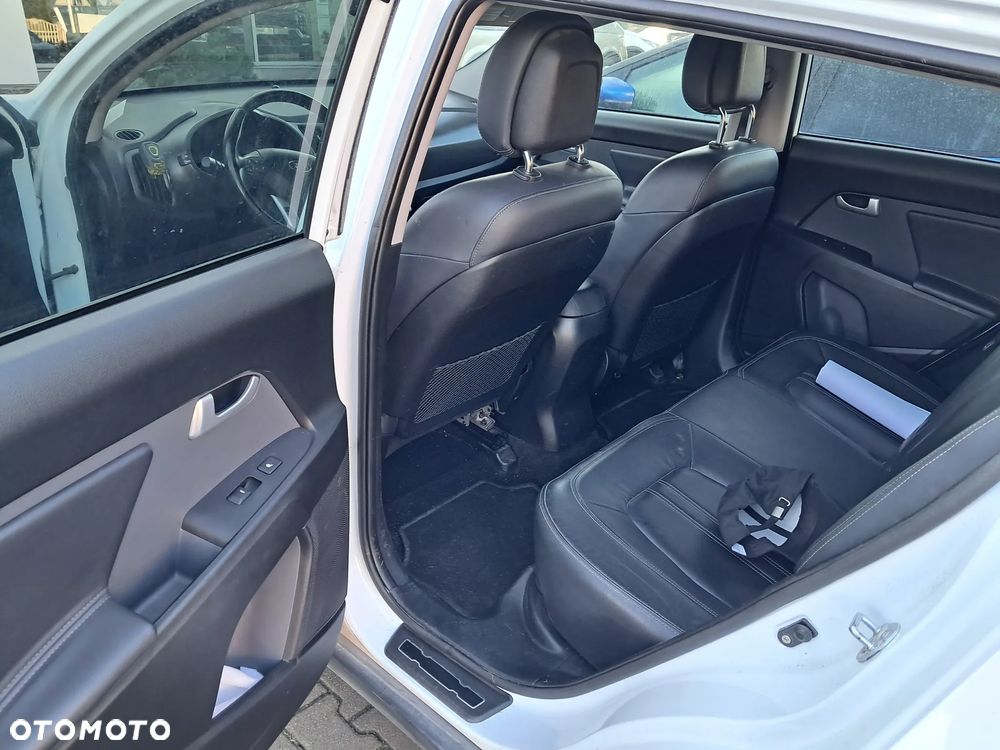 Kia Sportage 2.0 XL 2WD - 9