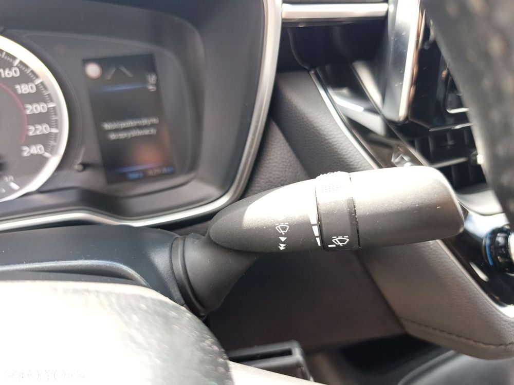 Toyota Corolla - 26