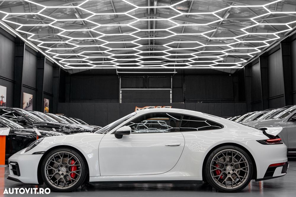 Porsche 911 Carrera 4S PDK - 27