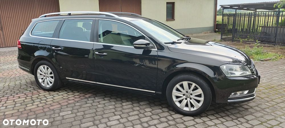 Volkswagen Passat 1.6 TDI Comfortline - 10