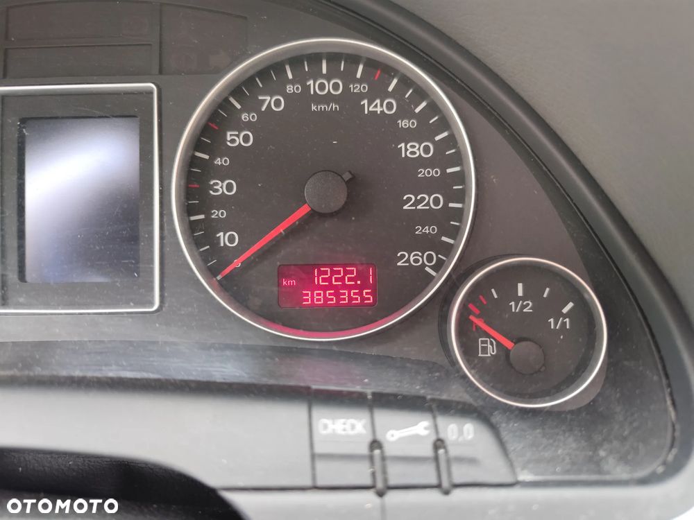 Audi A4 Limousine 2.0 TDI - 8