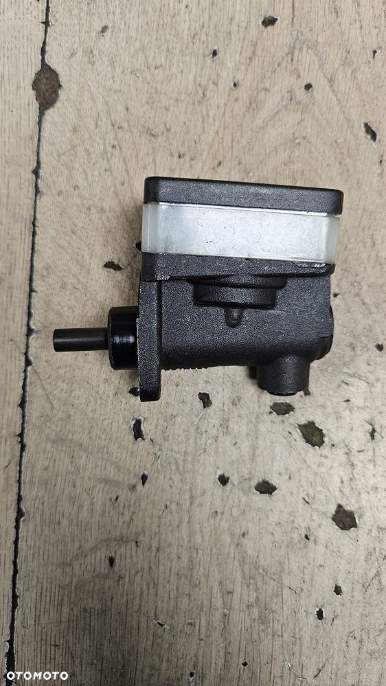 Pompa hamulcowa przód Aprilia Europa 50  AP8213149 - 2