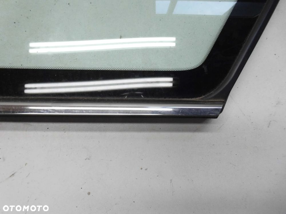 SZYBA KAROSERYJNA KIA CEED II KOMBI 2013r. PRAWA TYLNA CHROM - 2