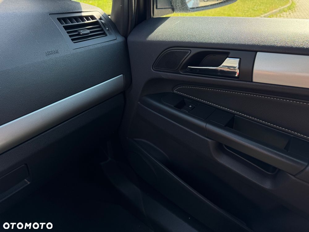 Opel Zafira 1.8 Design Edition - 32