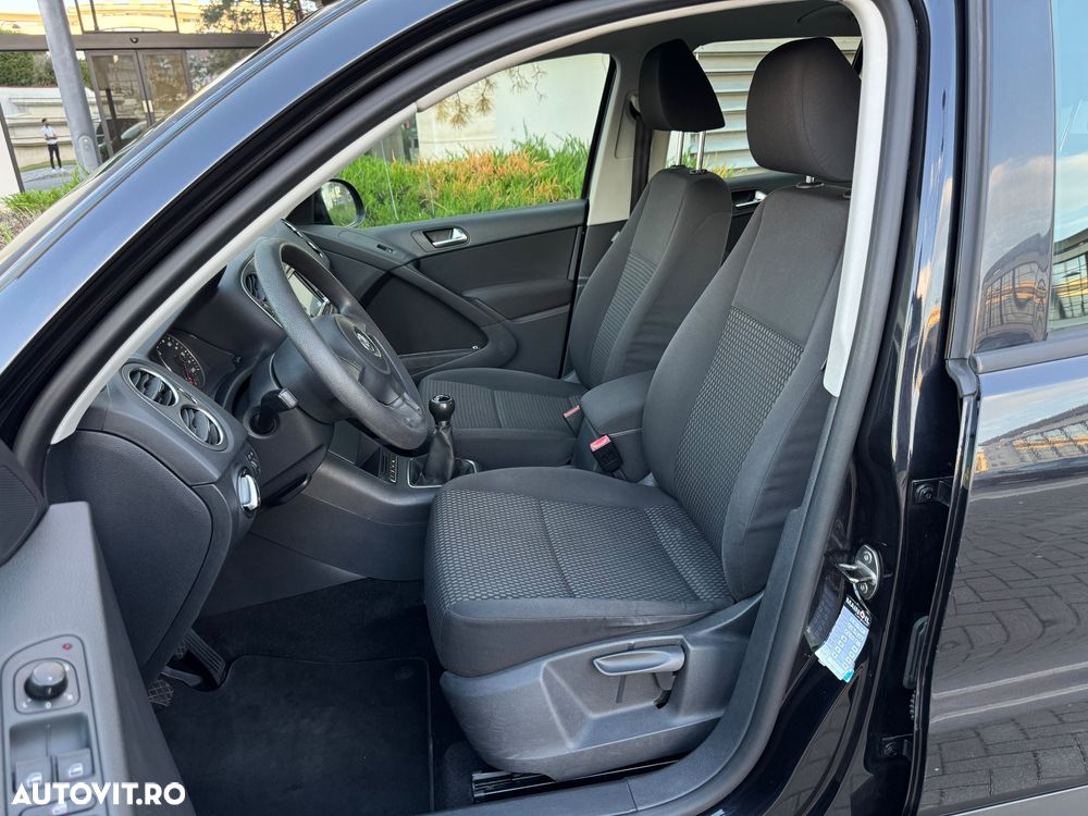 Volkswagen Tiguan - 5