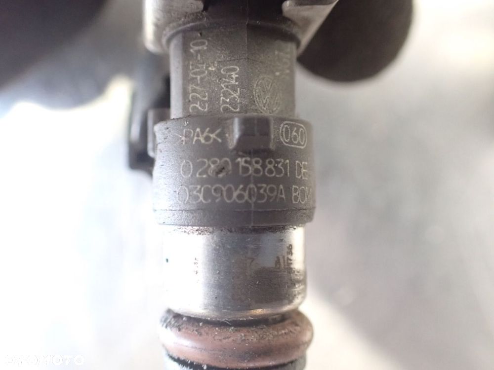 LISTWA WTRYSKOWA VOLKSWAGEN CADDY 2.0 III 06G133317 - 6