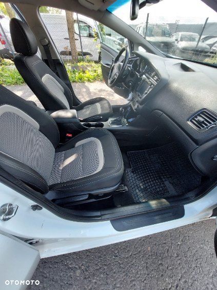 Kia Ceed 1.6 CRDi L Business Line DCT - 7