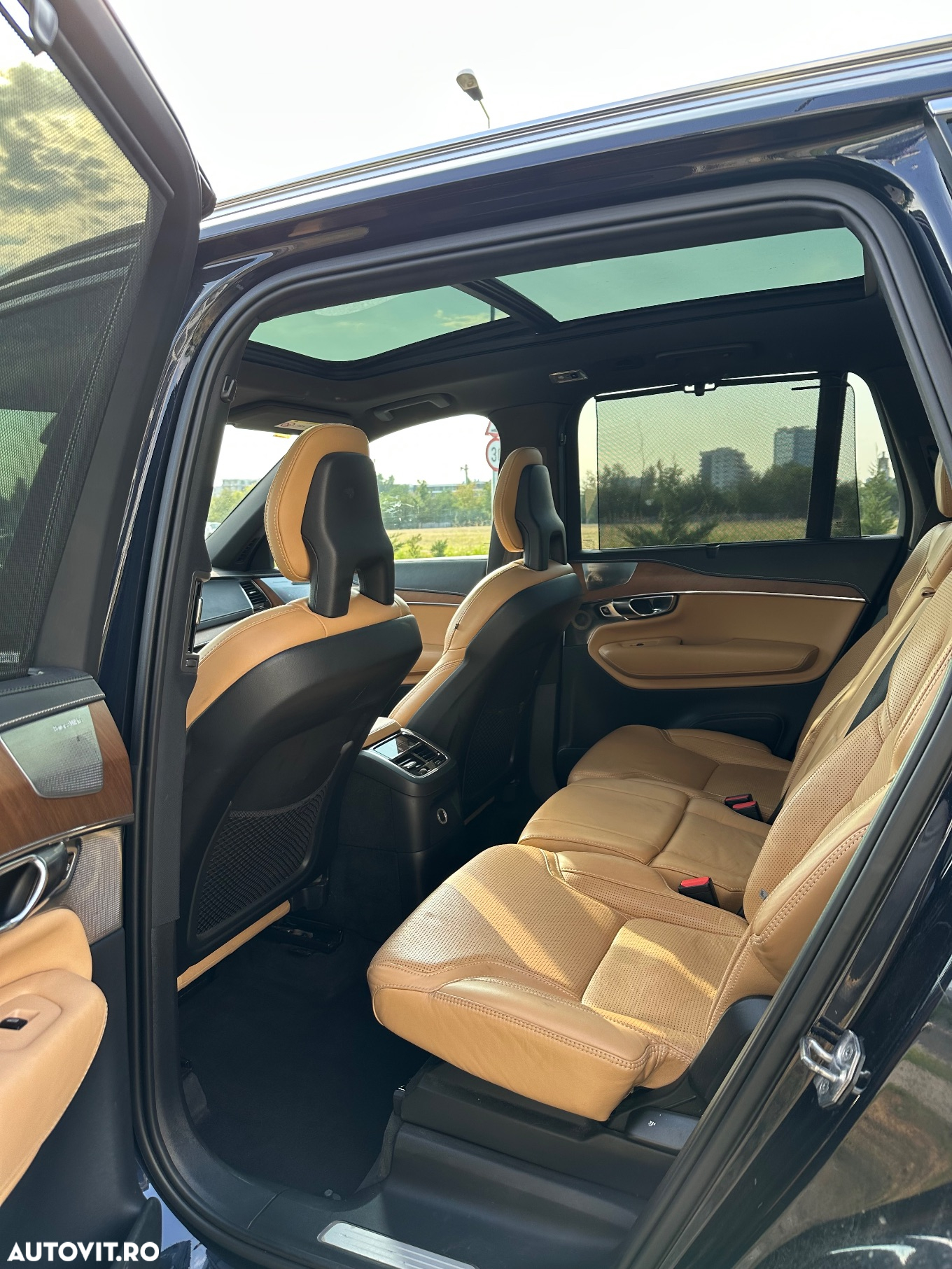 Volvo XC 90 T8 Twin Engine AWD Inscription - 11