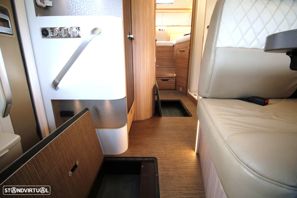 Burstner Ixeo I 728 G *CAMAS GÉMEAS + BASCULANTE* - 24