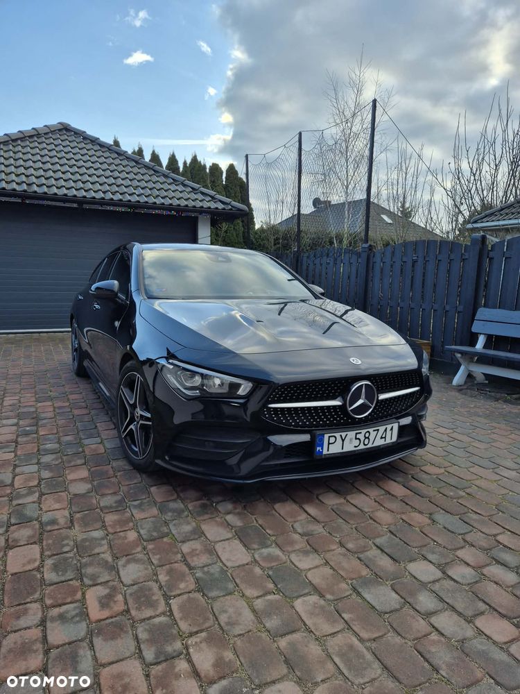 Mercedes-Benz CLA 200 7G-DCT - 1