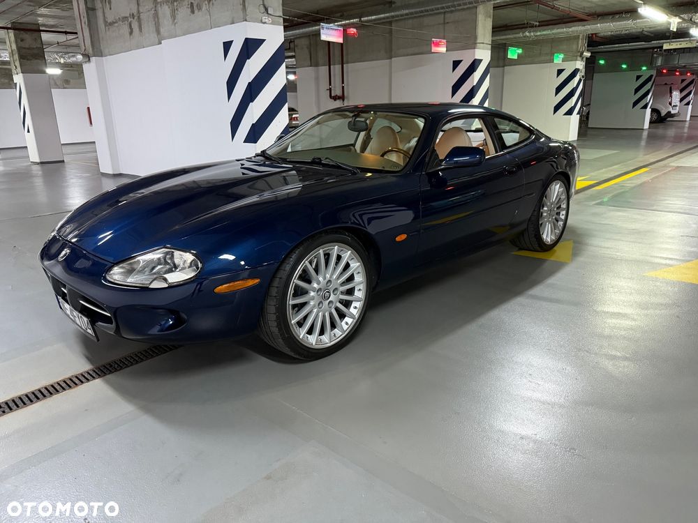 Jaguar XK8 - 28