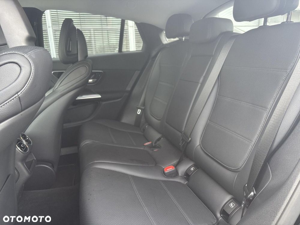 Mercedes-Benz GLC 200 d mHEV 4-Matic Avantgarde - 22