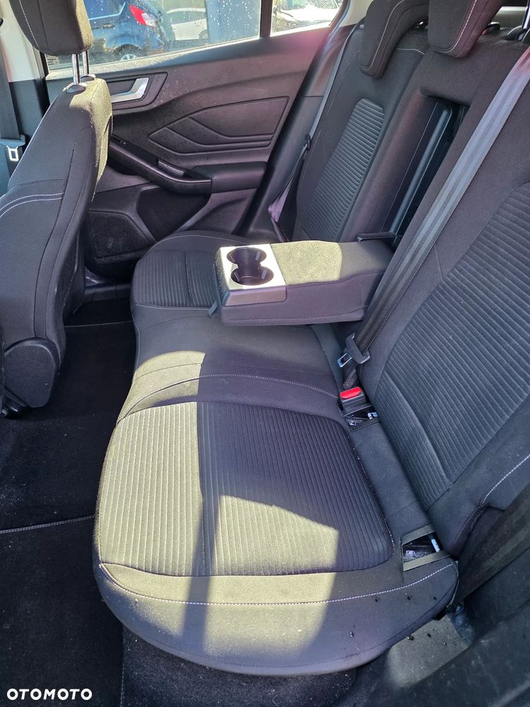 Ford Focus 1.0 EcoBoost Titanium X - 7