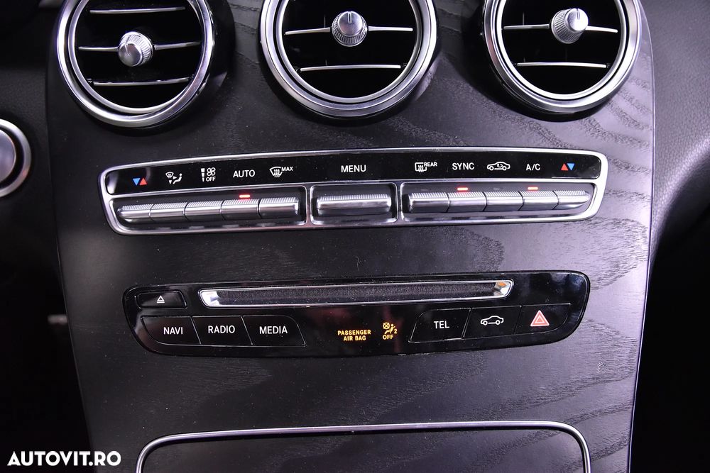 Mercedes-Benz GLC Coupe 300 4MATIC - 18