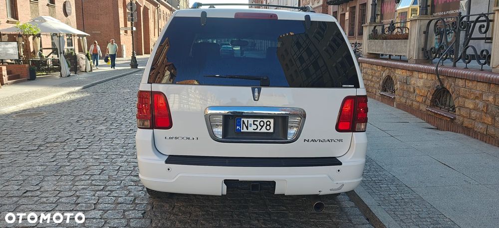 Lincoln Navigator 5.4 4WD - 8