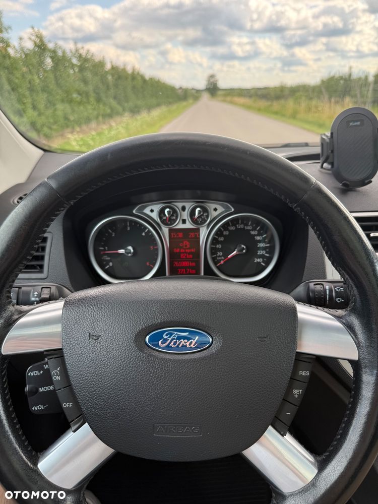 Ford Kuga 2.0 TDCi Titanium - 18