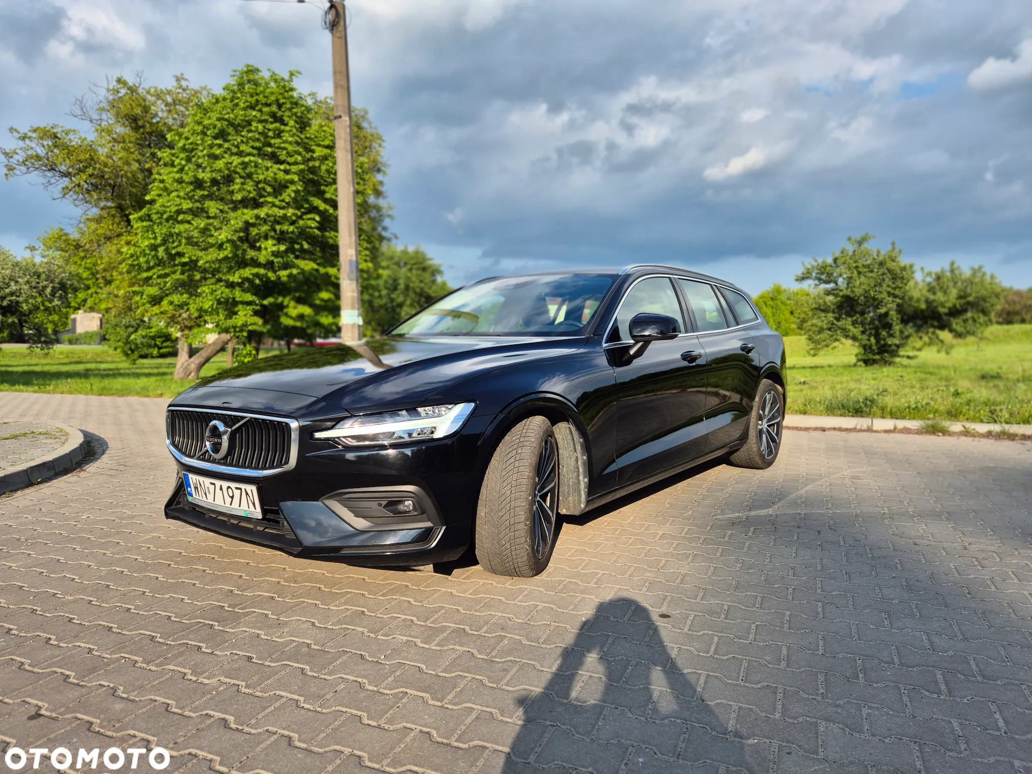 Volvo V60 B4 B Momentum Pro - 4