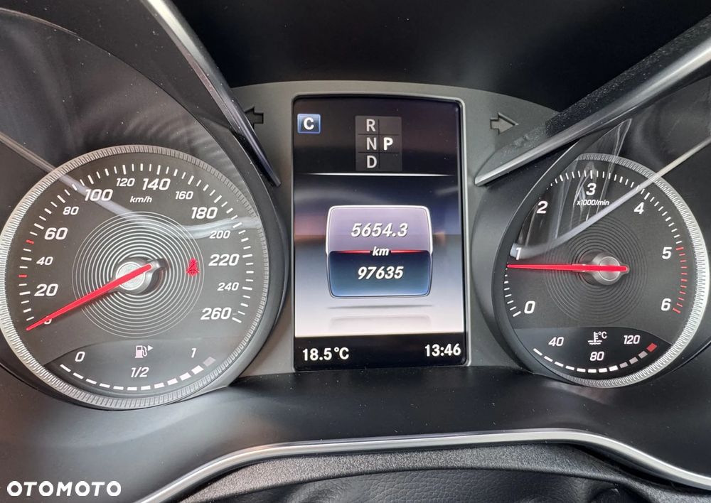 Mercedes-Benz Klasa C 220 d T 9G-TRONIC AMG Line - 21