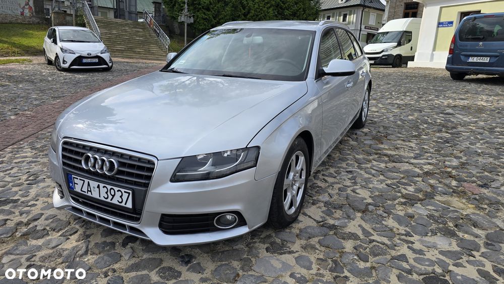 Audi A4 Avant - 19