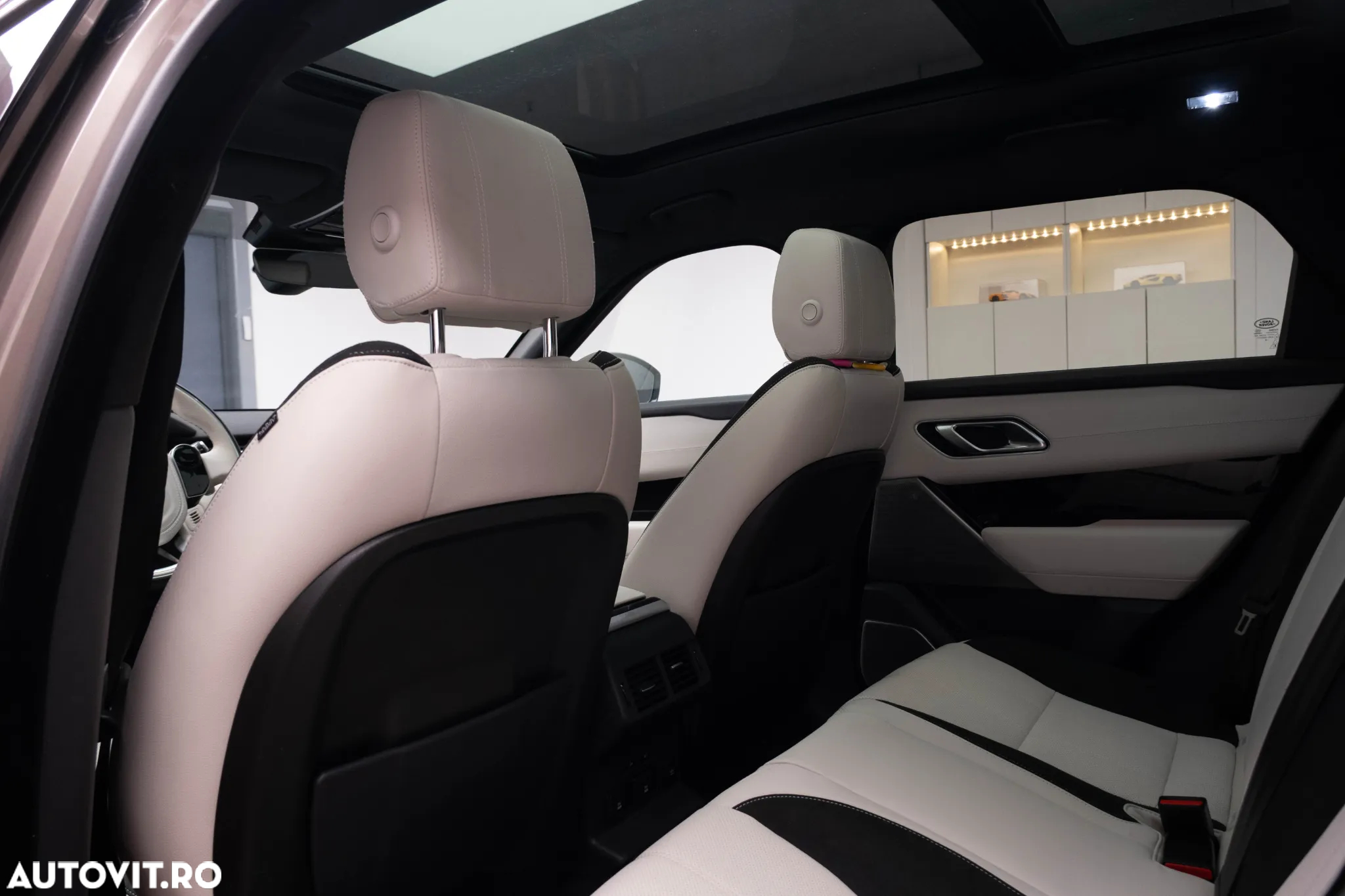 Land Rover Range Rover Velar 2.0 R-Dynamic - 24