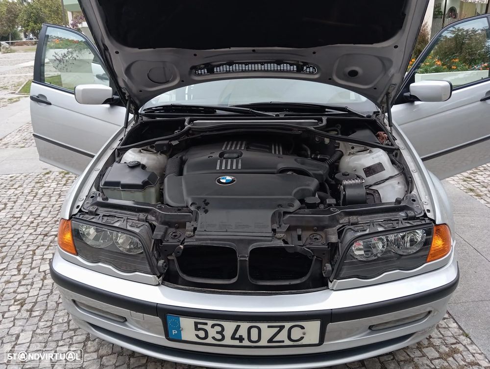 BMW 320 d Touring - 8