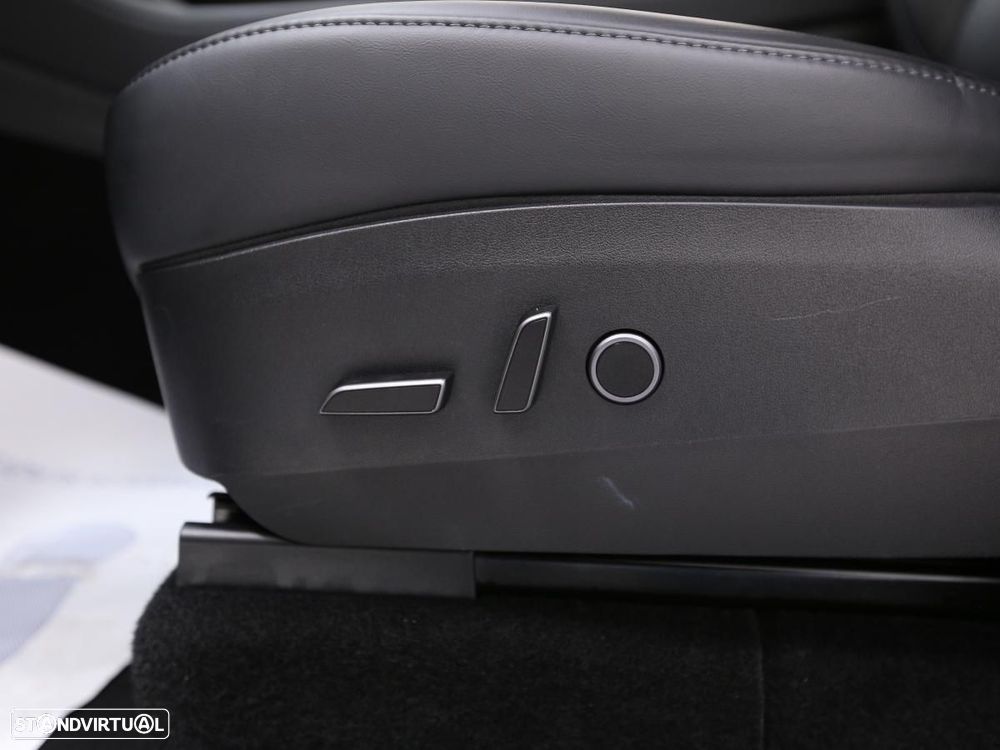 Tesla Model Y Tração Traseira - 17