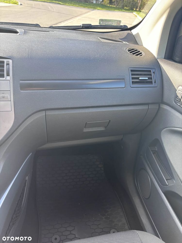 Ford Kuga 2.0 TDCi Titanium FWD - 22