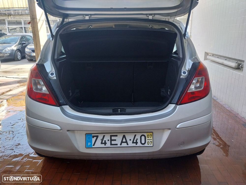Opel Corsa 1.3 CDTI CMON - 3