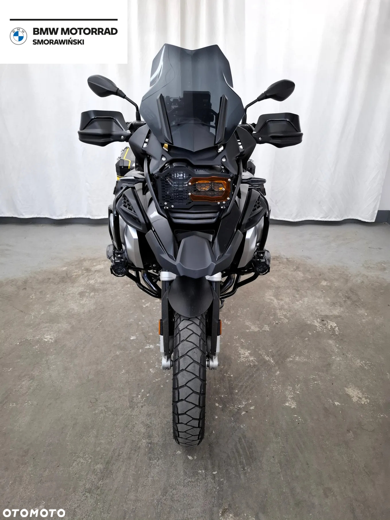 BMW R - 2