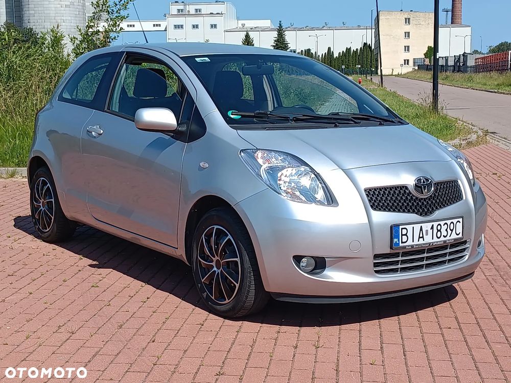 Toyota Yaris 1.3 VVT-i Travel - 17