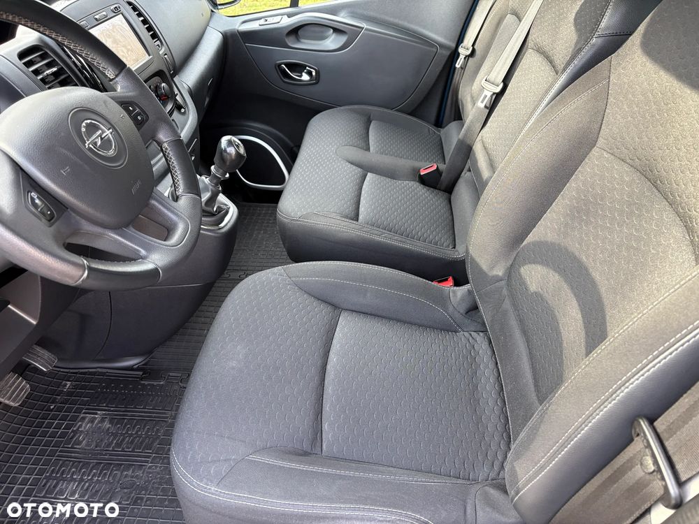 Opel Vivaro L2H1 2.9t Edition Tour - 11