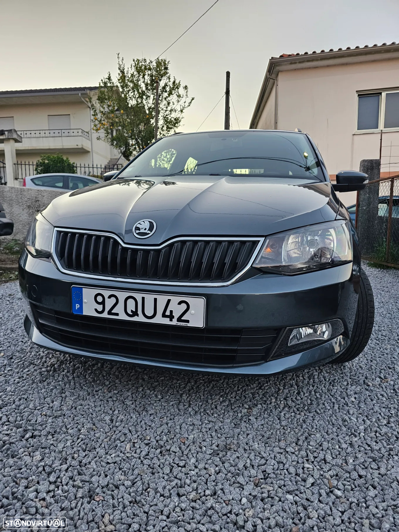Skoda Fabia Break 1.0 Active Plus - 2