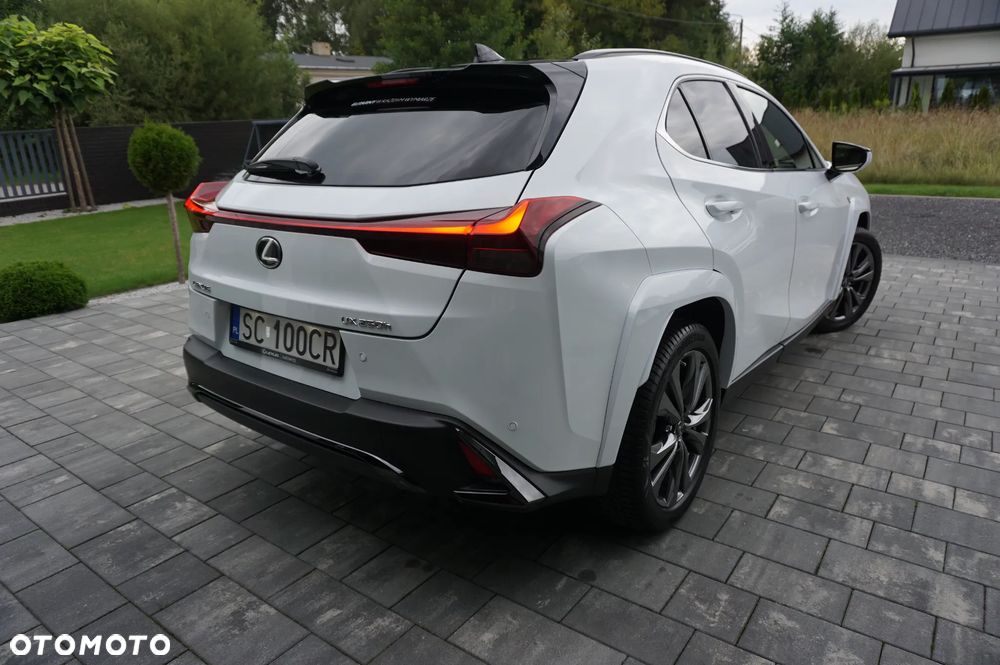 Lexus UX 250h GPF F Sport 2WD - 3