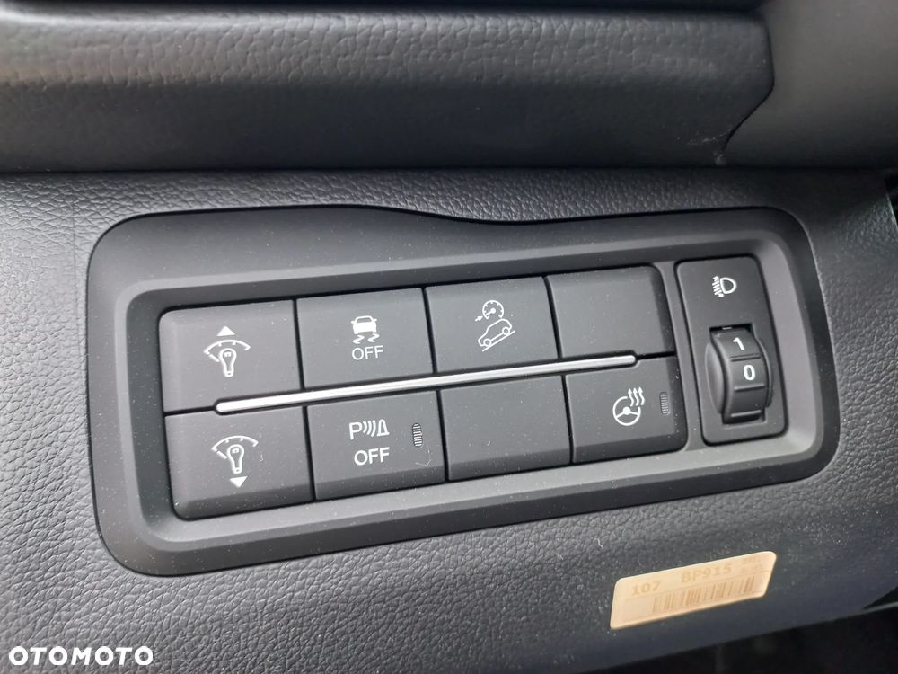 SsangYong/KGM Tivoli - 12