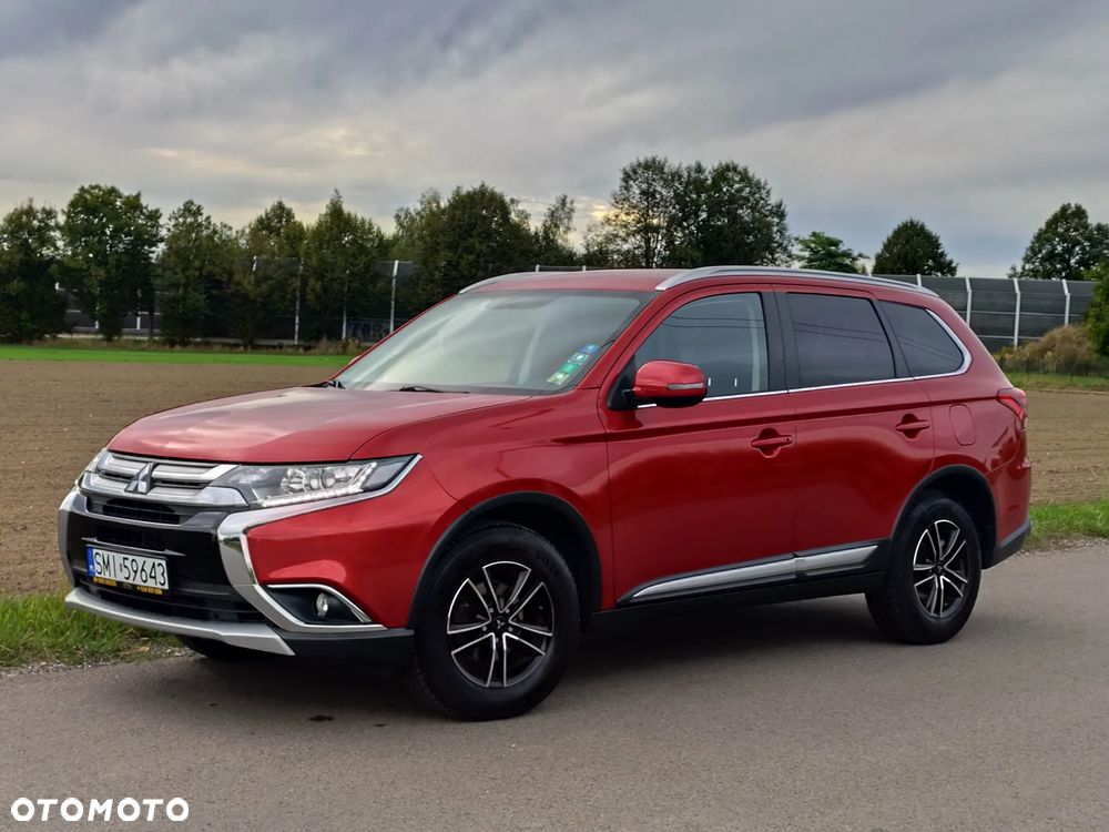 Mitsubishi Outlander 2.0 2WD Inform - 33