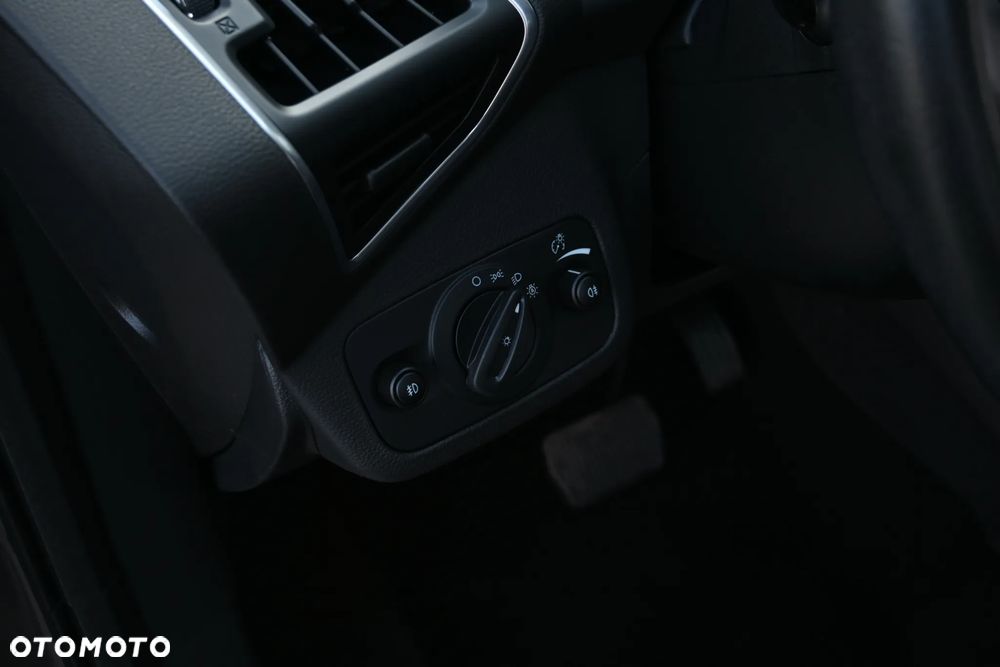 Ford Kuga 2.0 TDCi 4x4 Titanium - 32