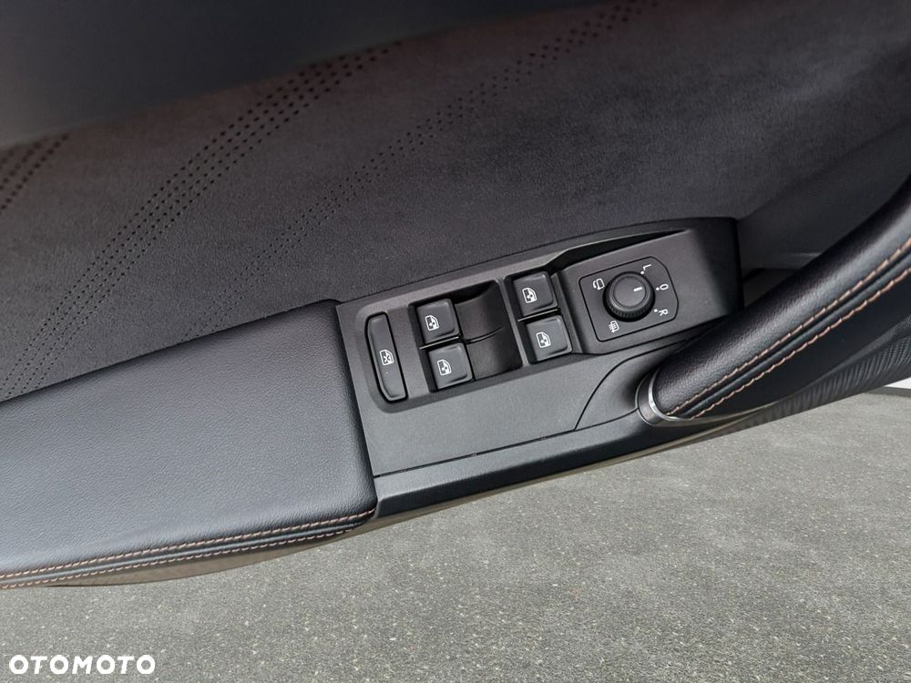 Cupra Formentor 1.5 eTSI DSG - 29