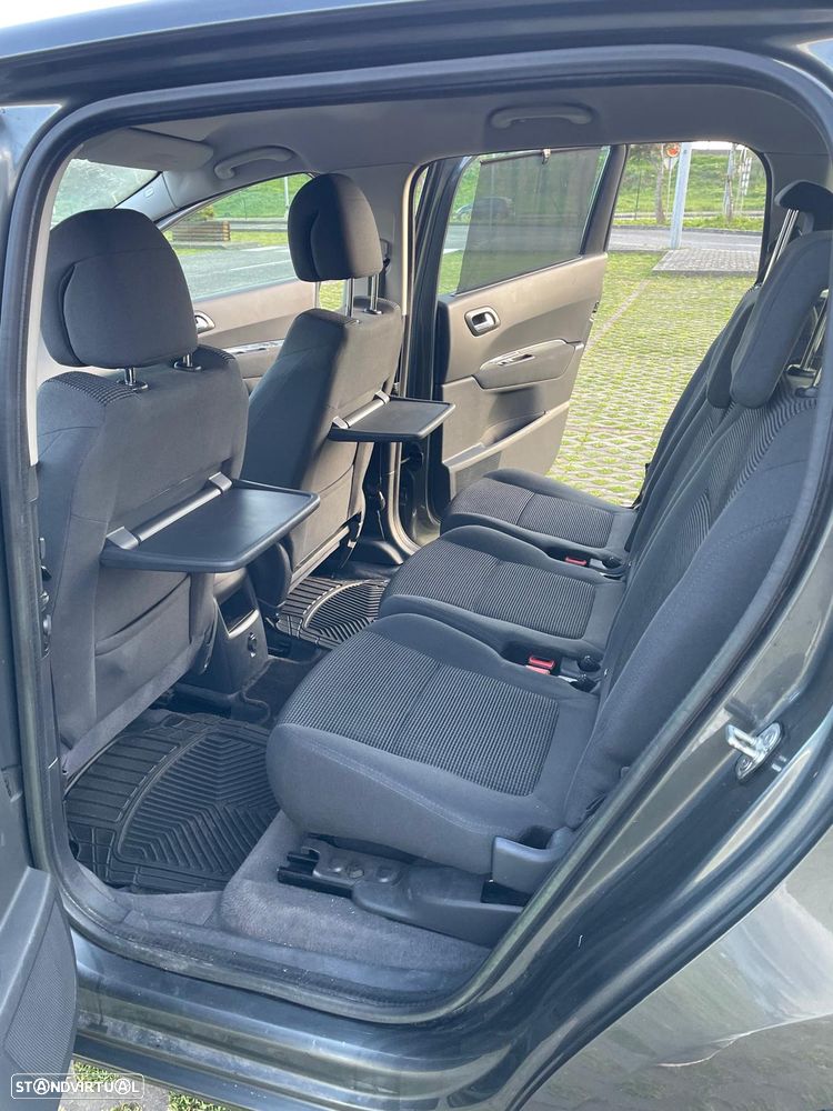 Peugeot 5008 e-HDI FAP 110 EGS6 Stop&Start Active - 11