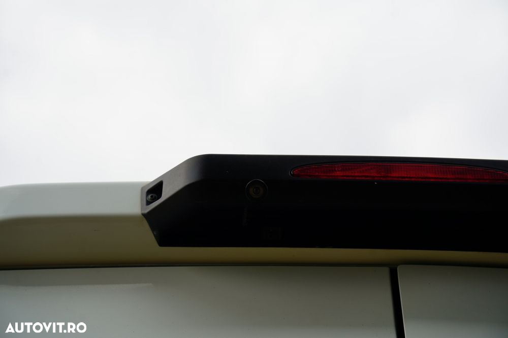 Iveco DAILY 35-180 / 4.7 m TIN / FURGONĂ / HI-MATIC / IMPORTAT - 23