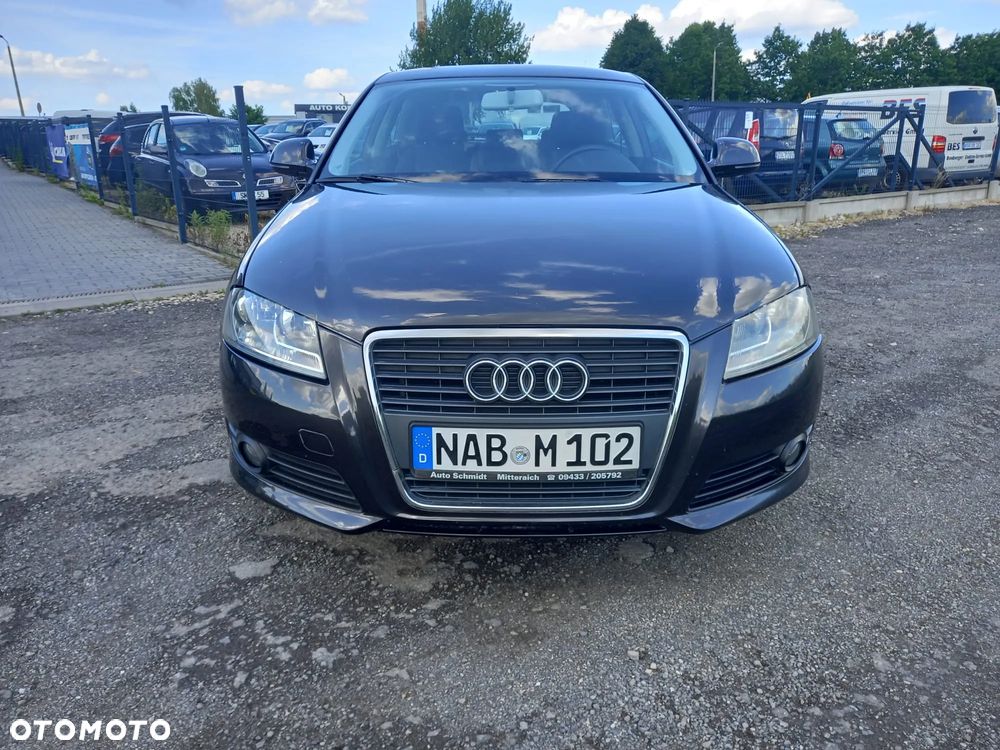 Audi A3 3-drzwiowe 1.6 Ambiente - 4