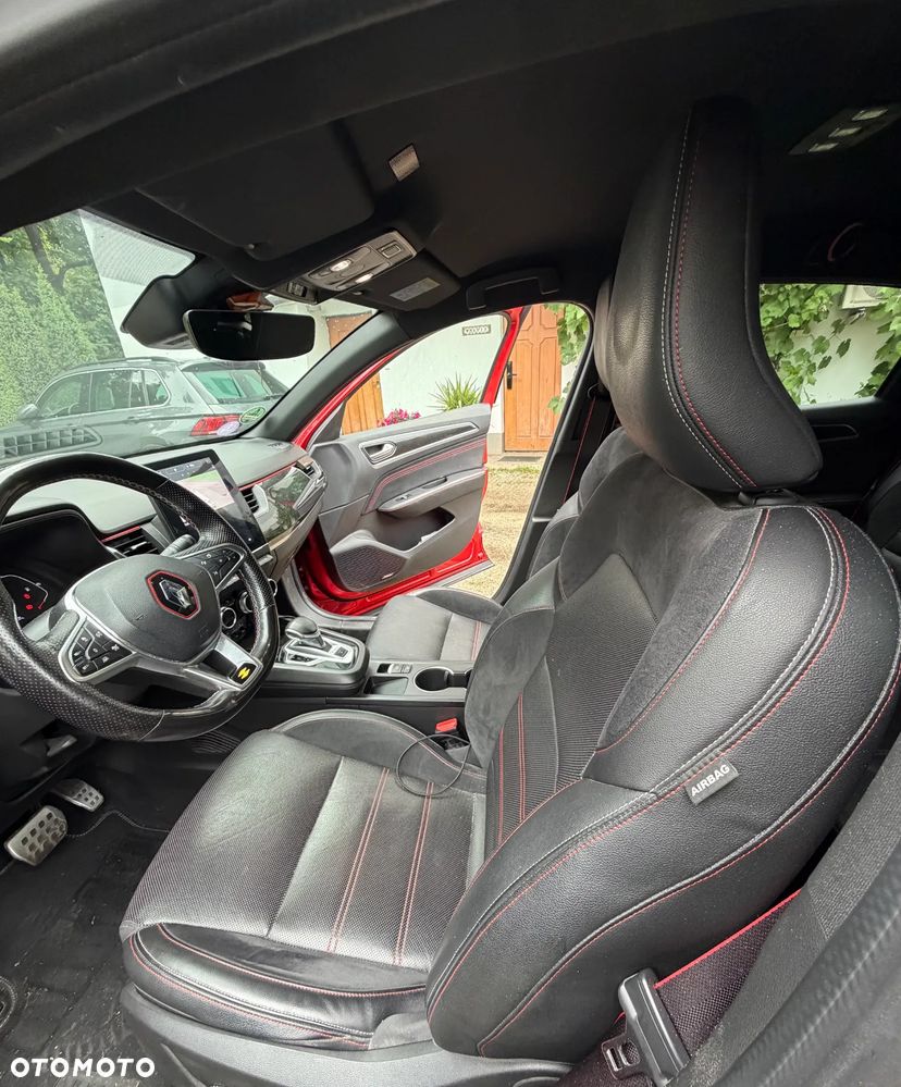 Renault Arkana 1.6 E-TECH R.S Line MMT - 16
