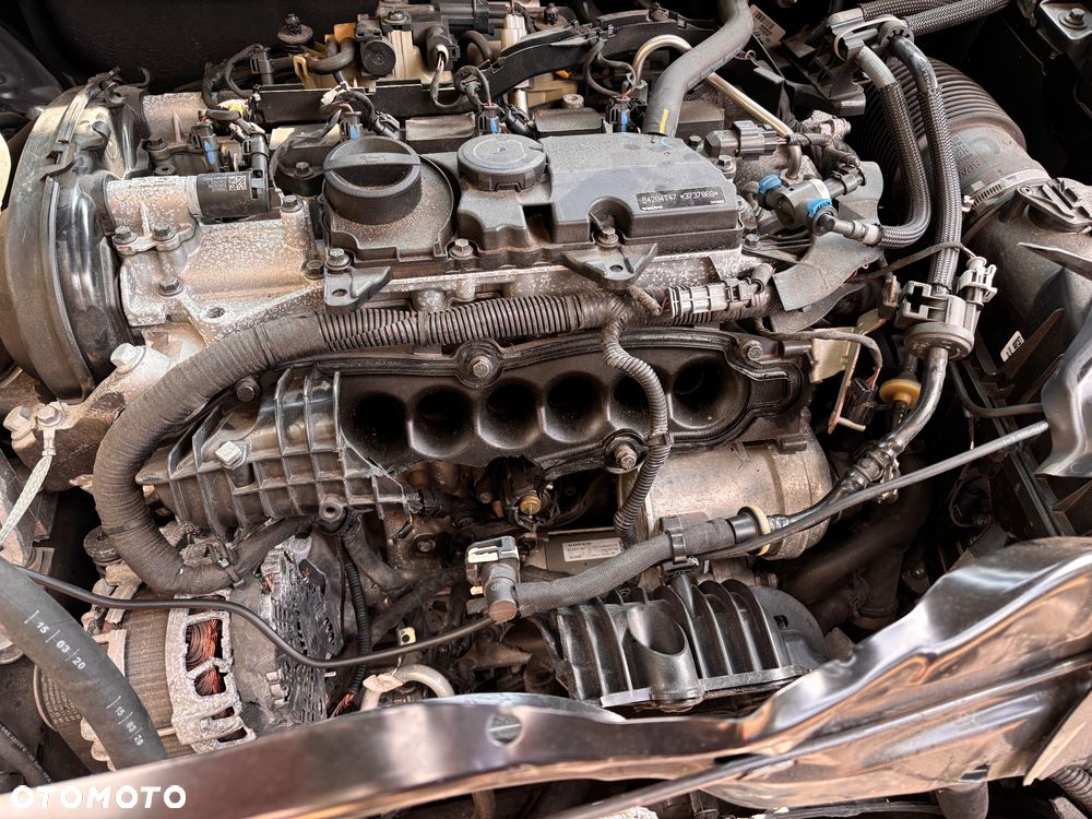 Volvo XC 40 T4 R-Design - 22