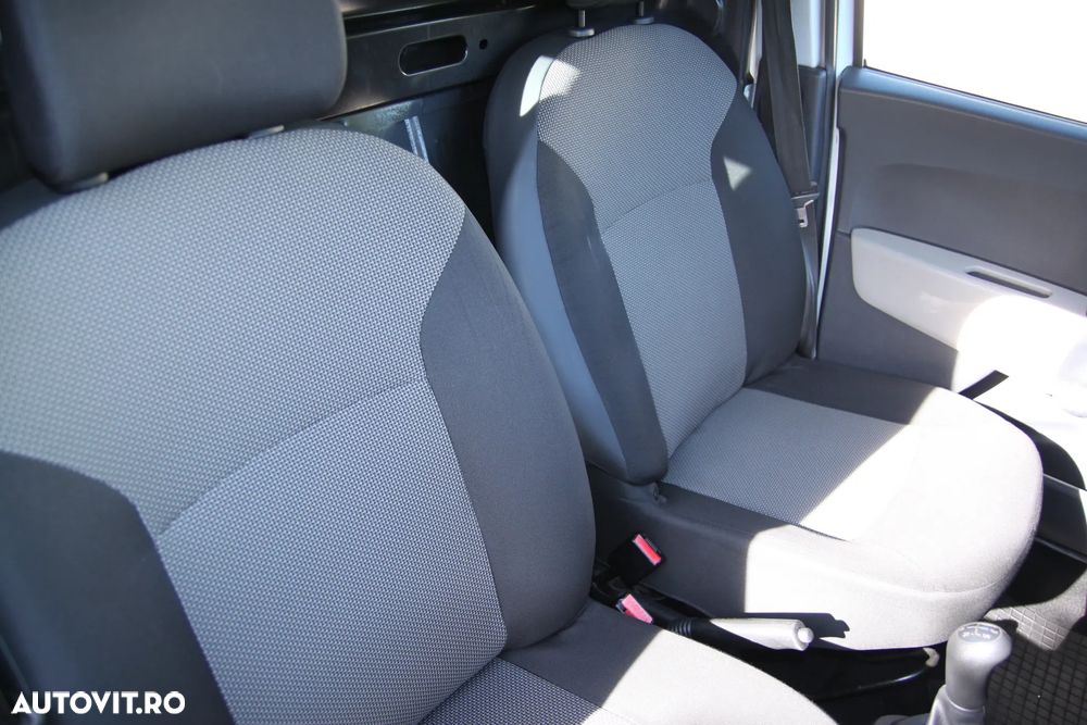 Dacia Dokker 1.5 dCi 75 CP Laureate - 26