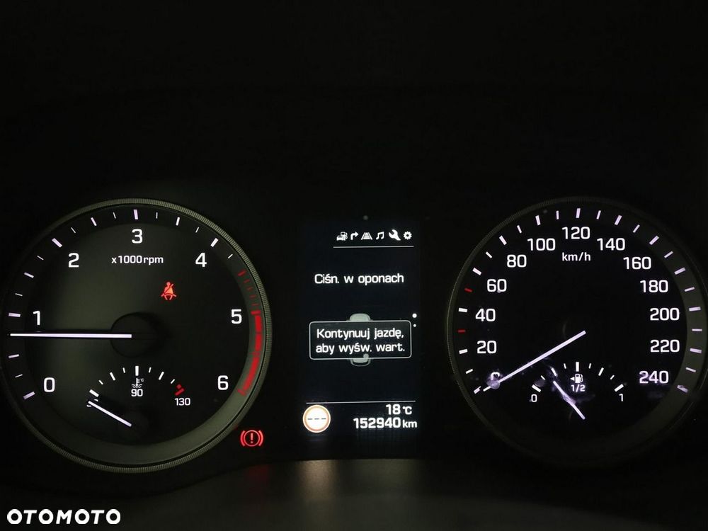 Hyundai Tucson 2.0 CRDI 4WD Style - 23