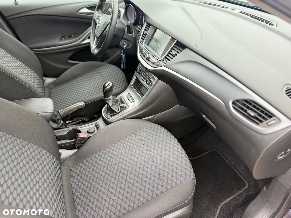 Opel Astra - 22