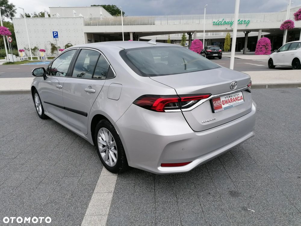 Toyota Corolla 1.6 Comfort - 8