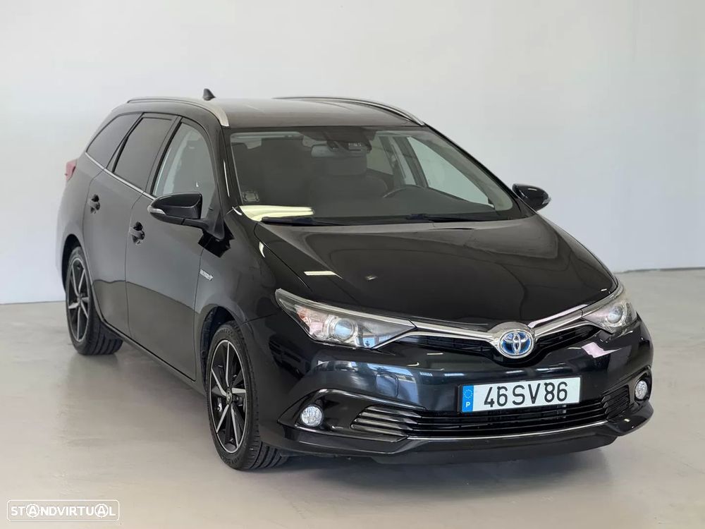Toyota Auris Touring Sports 1.8 HSD Comfort +P.Techno+P.Sport - 6